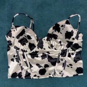 Chic Cow Print Women's Crop Top